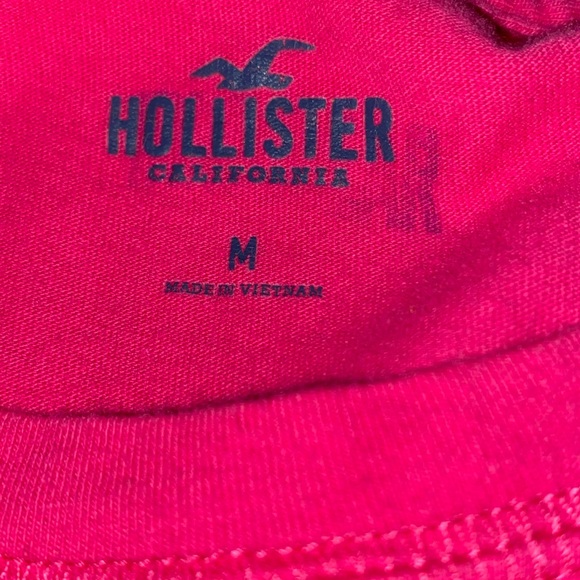 Plain pink tee from hollister - Picture 2 of 4